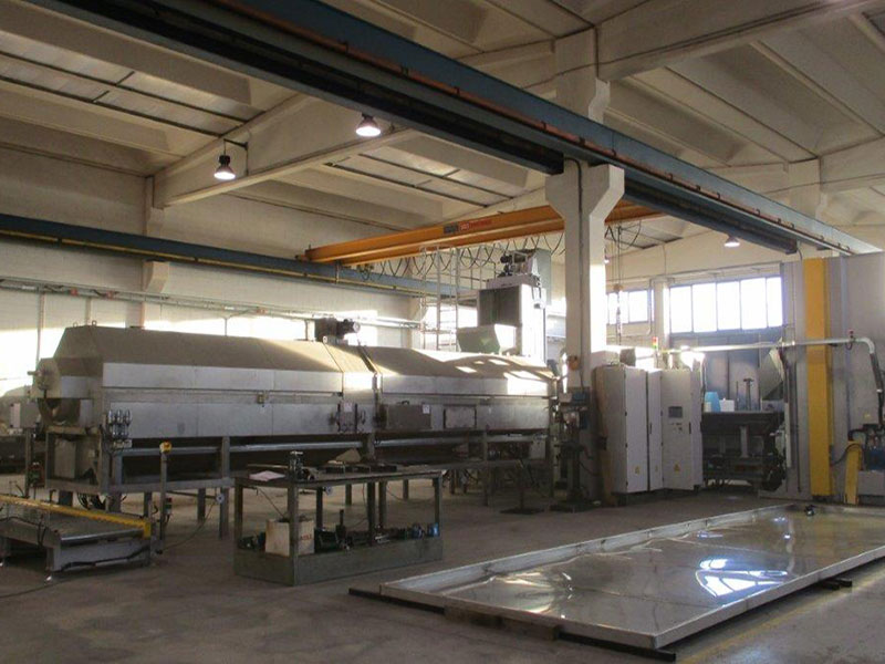 Impianti industriali di fosfatazione e defosfatazione a spruzzo